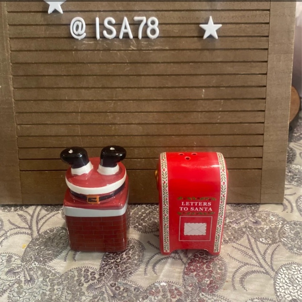 Core kitchen ceramic letters to Santa, santa in chimney salt n pepper set